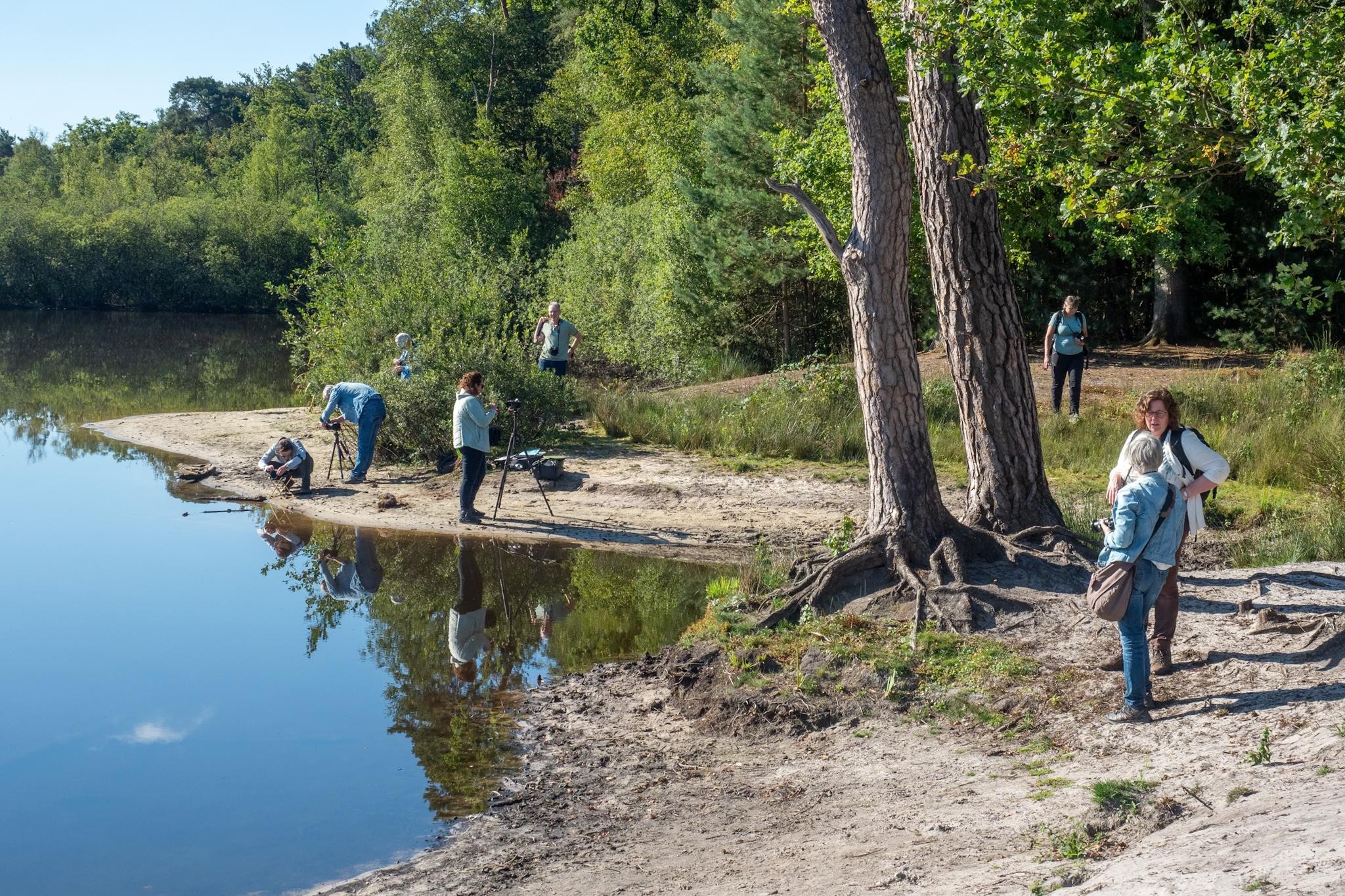 De Zelfontspanners - Leden aan het fotograferen